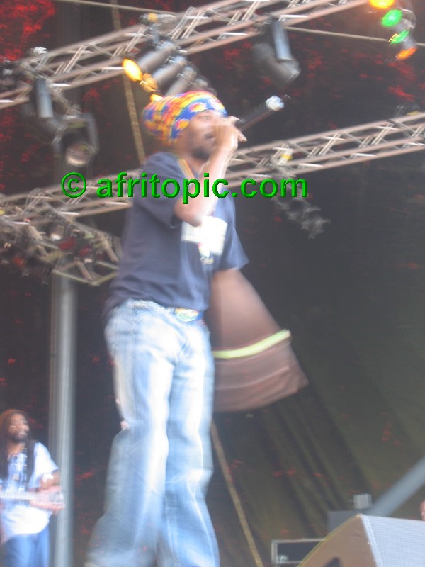 ../Images/Summerjam2005 004.jpg